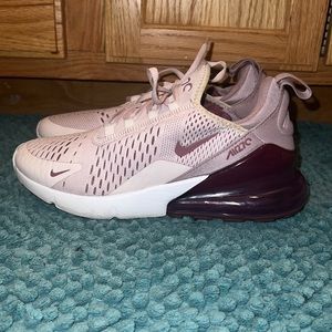 Dark and light purple Nike 270!